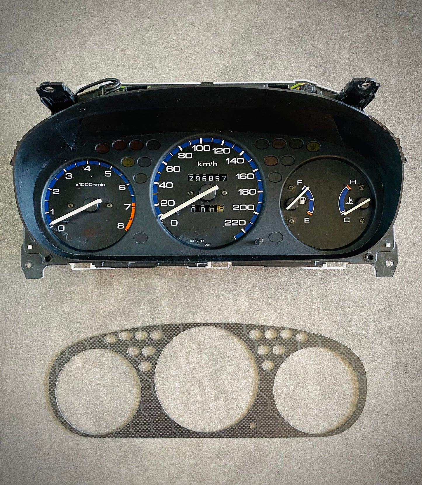 Real Honeycomb Carbon Fiber Gauge Cluster Bezel Skin for Honda Civic 6th gen 96-00